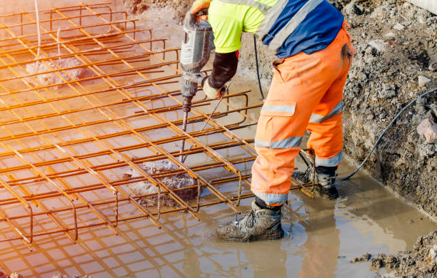 Best Driveway Concrete Repair  in Oasis, CA
